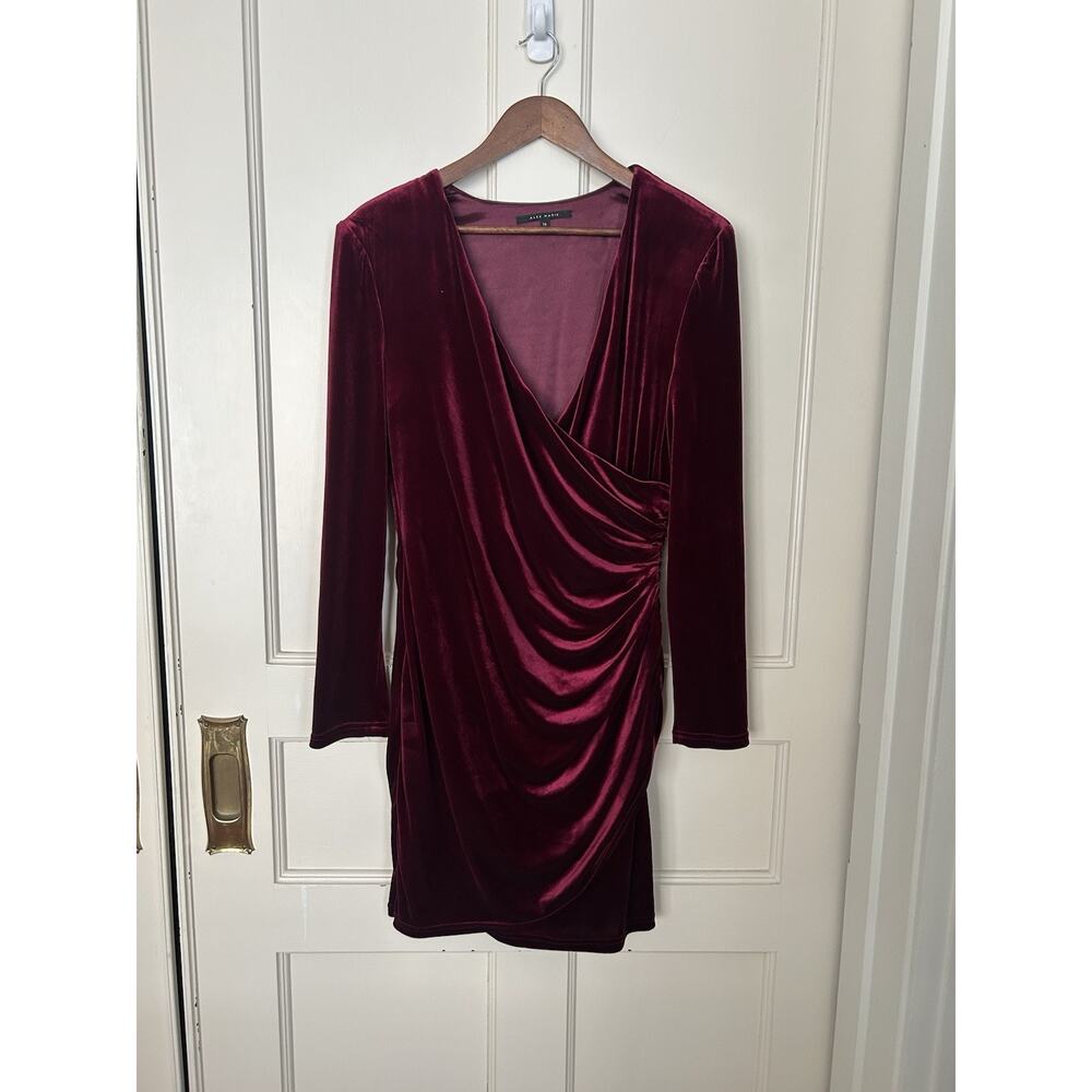 Alex Marie Velvet Ruched Sheath Dress Womens Size 14 Burgundy Classic Elegant